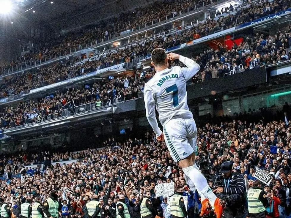 cover picture of takaa