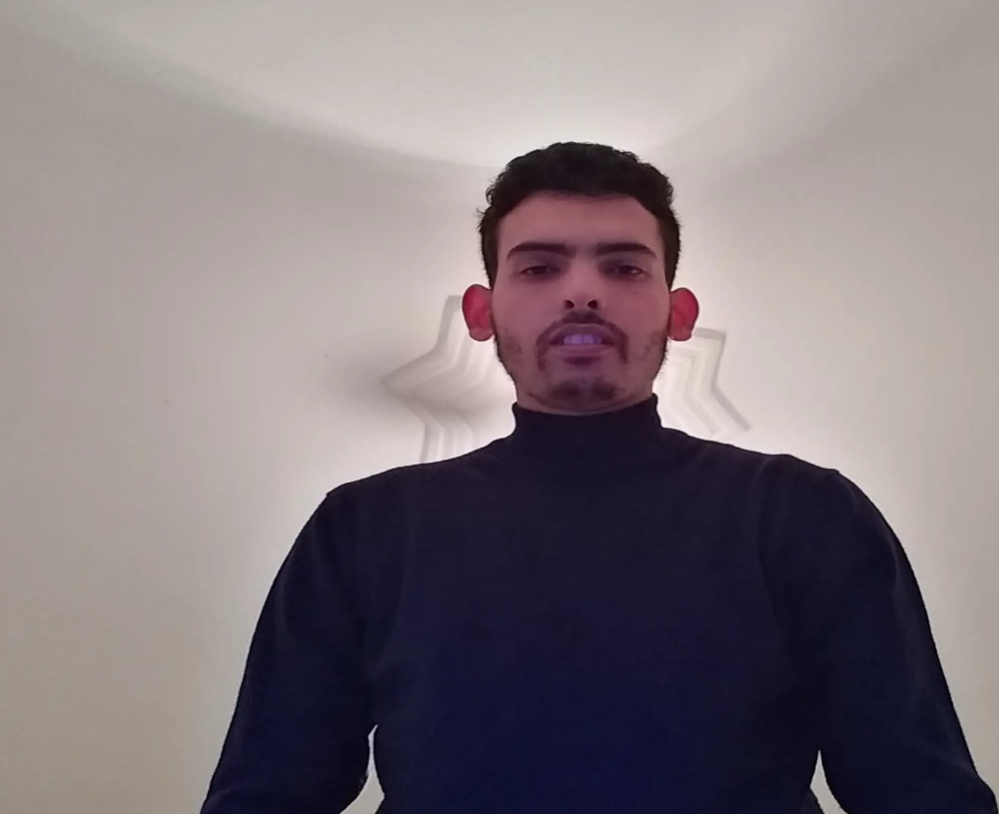 cover picture of azmitriki-6c54bb97a2c60c06040a261c9edd36ec4a16040f