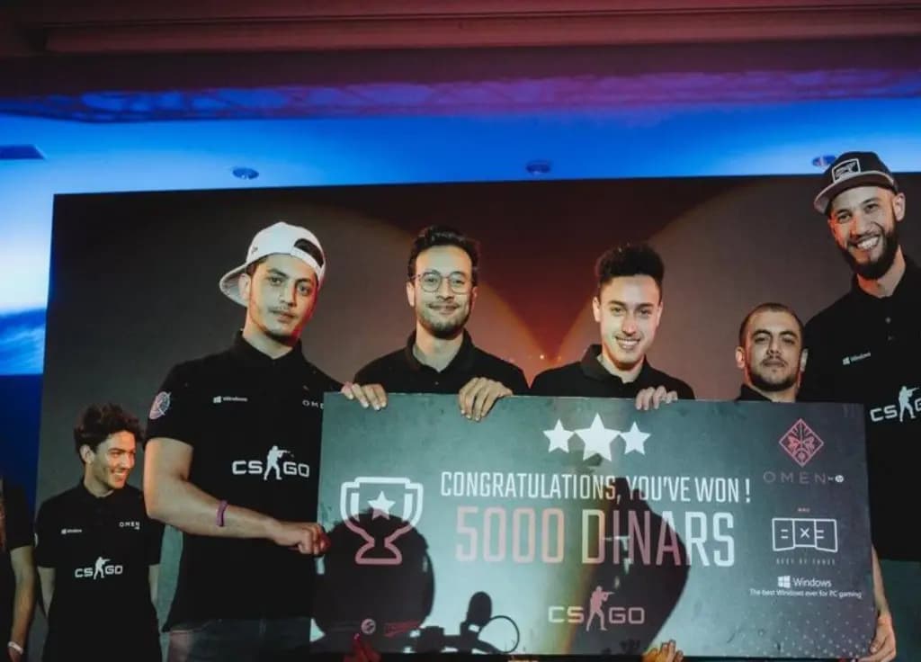 cover picture of yurrics